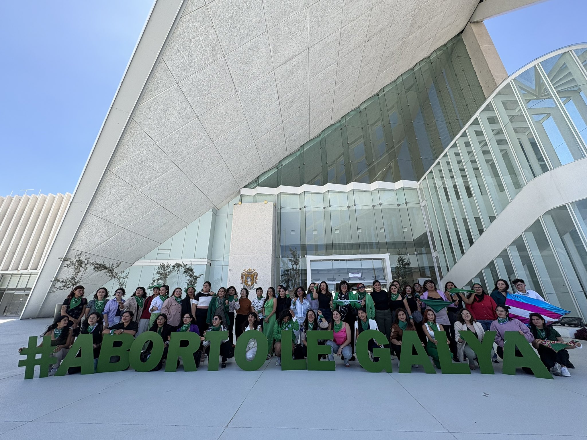 Colectivas feministas en el Congreso de Guanajuato. Fotografía de Verde Aquelarre
