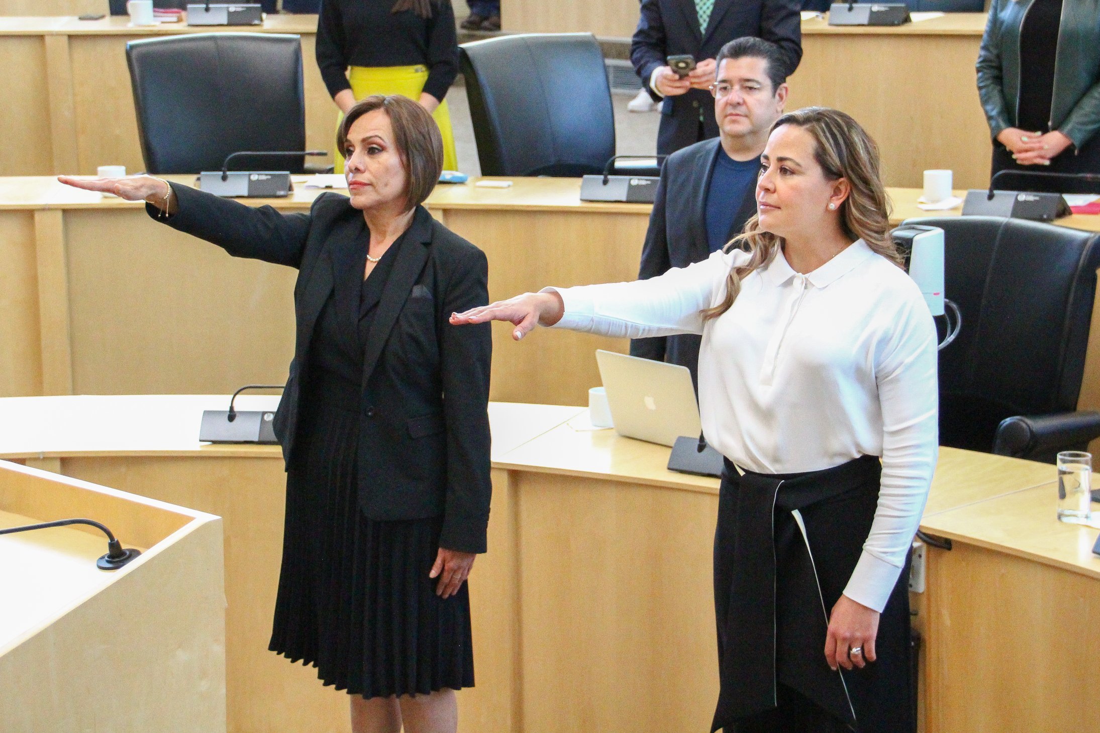 La protesta de Raquel Barajas como magistrada propietaria y de Miriam Ramírez como supernumeraria en diciembre de 2022. Fotografía especial