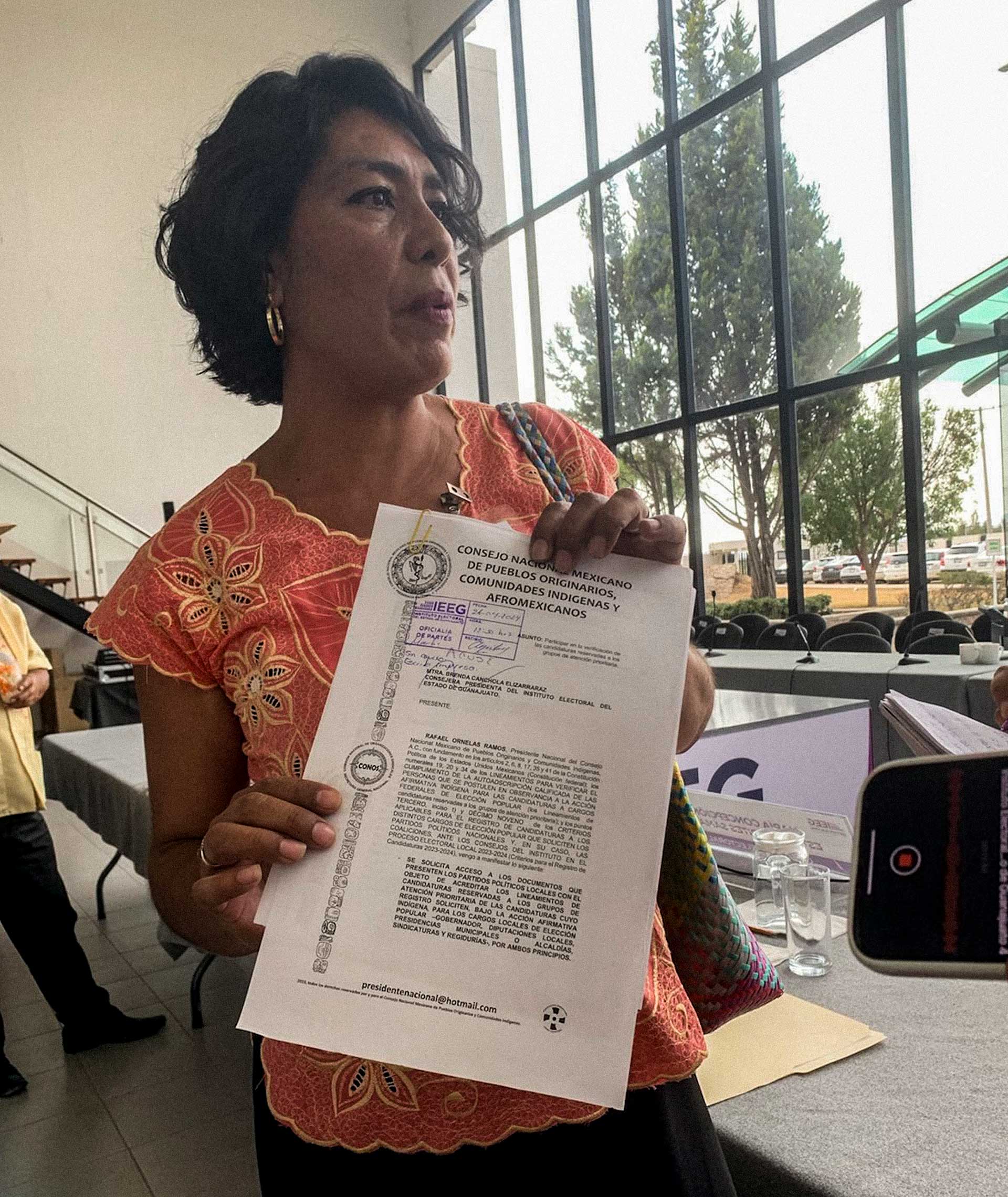 Magaly Segoviano ahora como asesora jurídica de pueblos y comunidades indígenas, después de renunciar a Morena inconforme con la designación de candidaturas