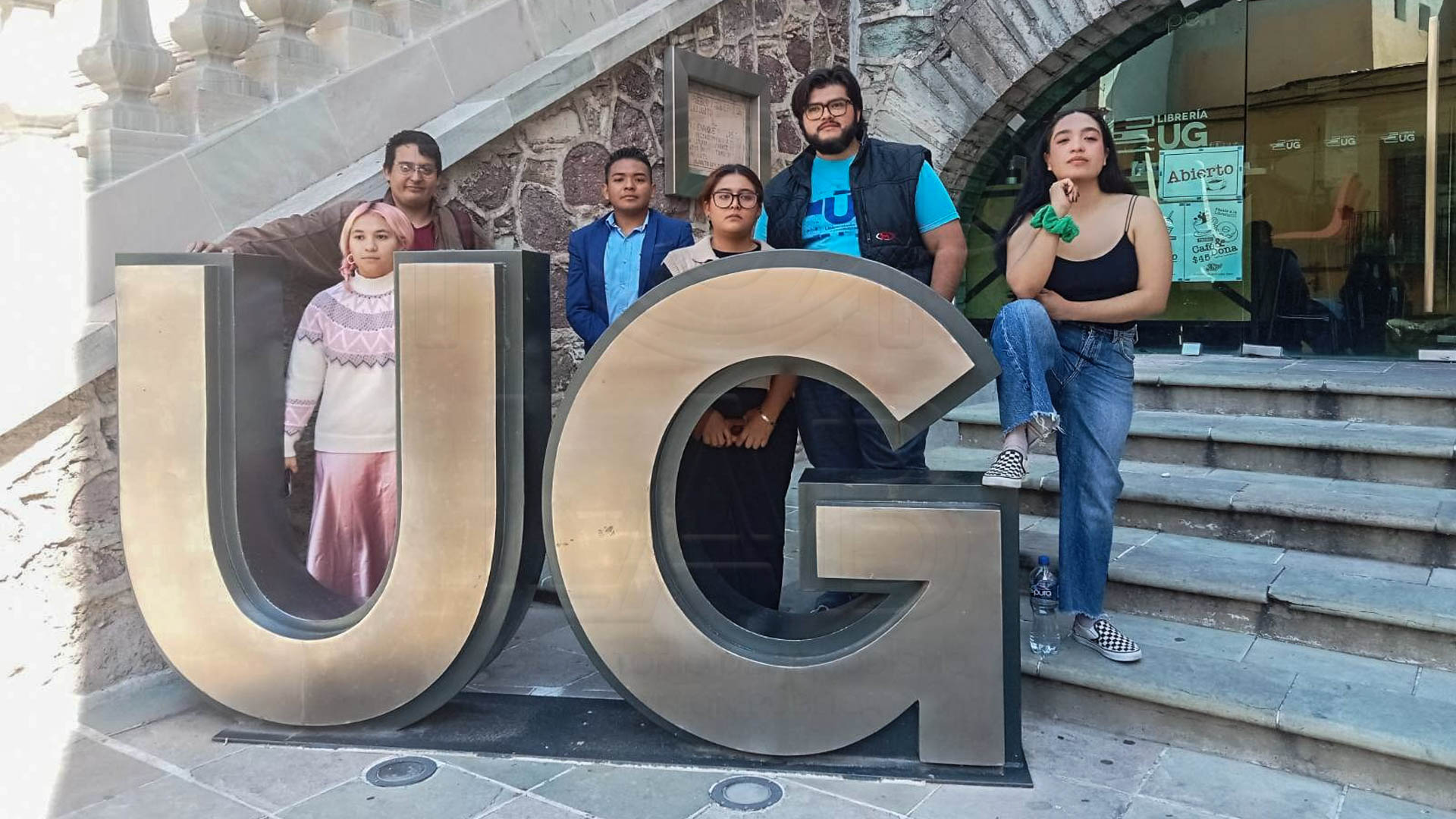 Foto: Yajaira Gasca seis de los siete alumnos imputados por el delito de daños en la UG