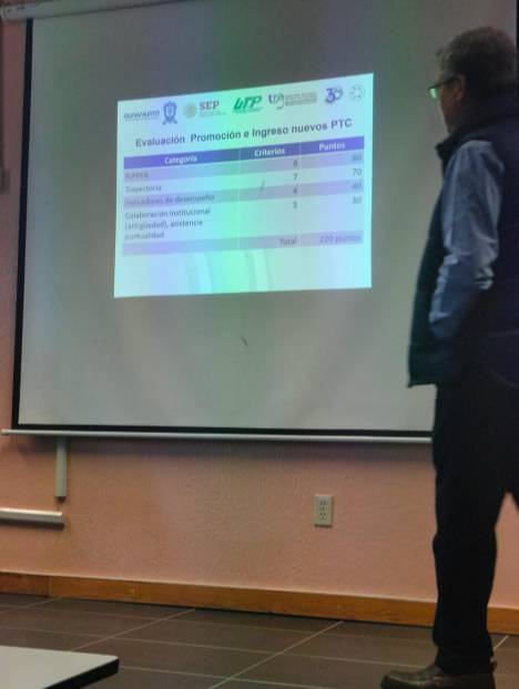 Foto: Especial Presentación de la convocatoria para plazas de tiempo completo