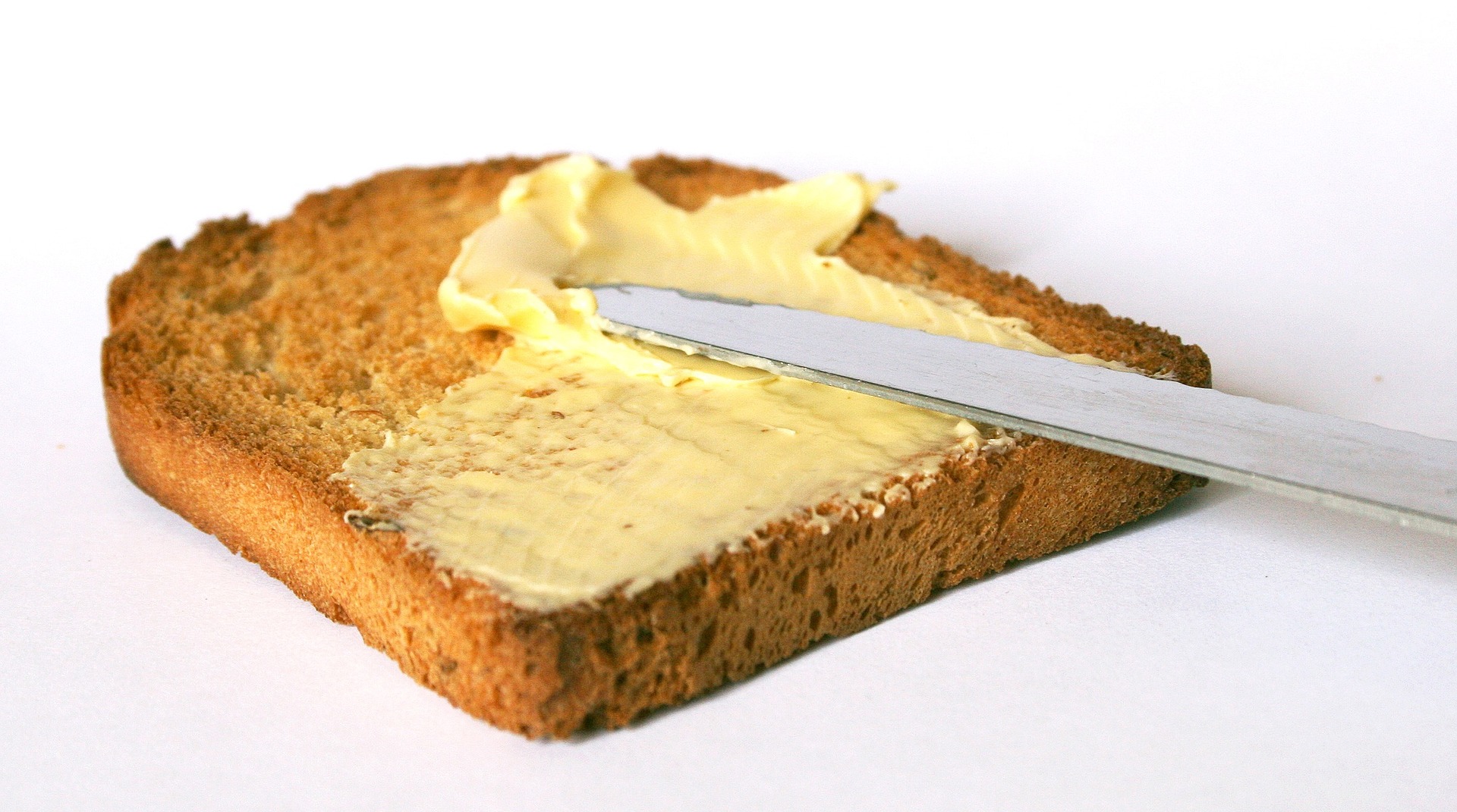 Panes y untables contienen grasas trans. Foto: Pixabay