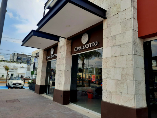 Sucursal de Cava Sautto en Aguascalientes. Crédito: Mónica Cerbón.