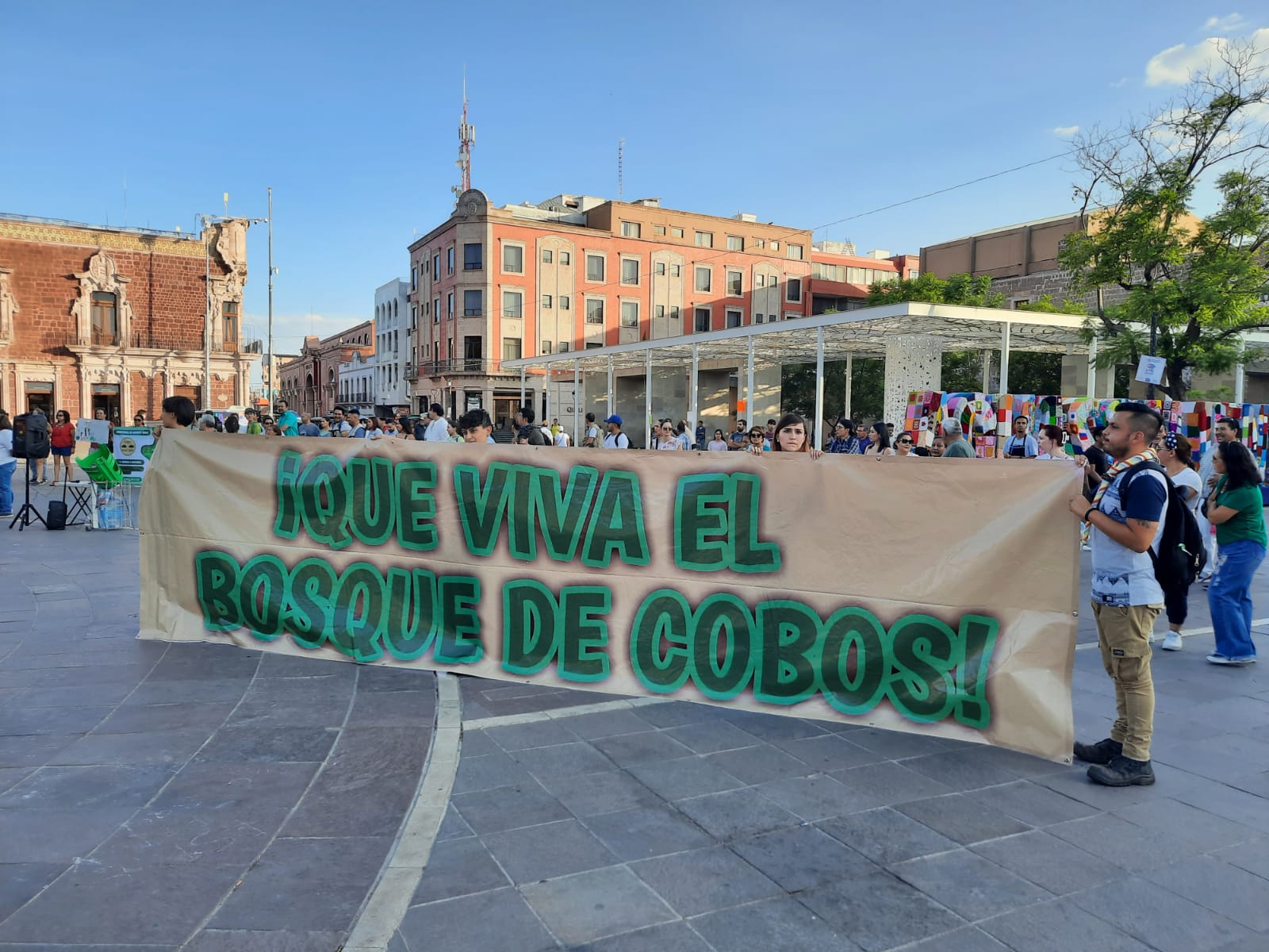Manifestación ciudadana para la protección del Bosque de Cobos. Crédito: Mónica Cerbón.
